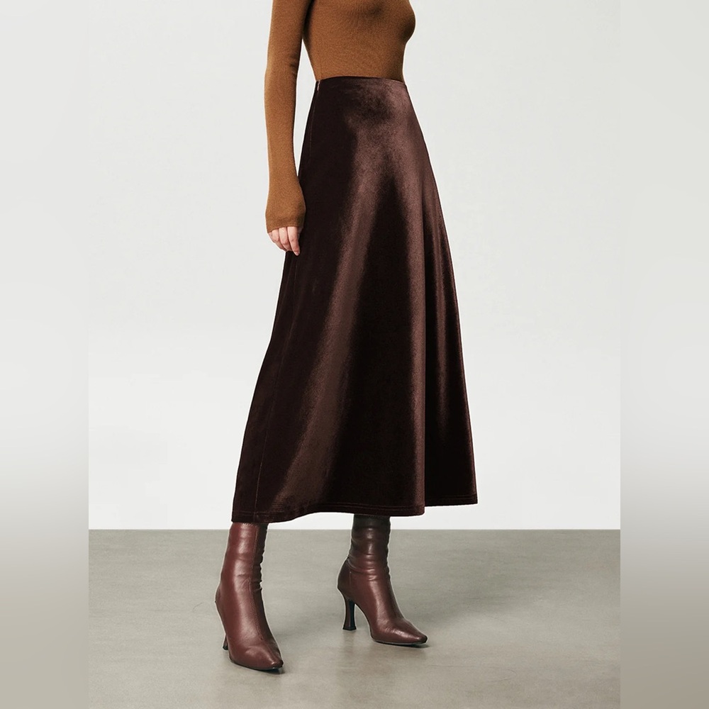 COMMENSE High Waist Velvet Maxi Skirt - size XSmall